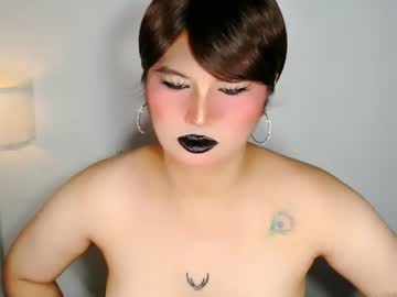 amara_perry30