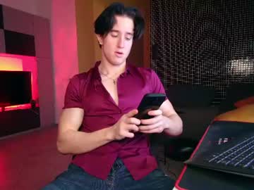 christianlevine_