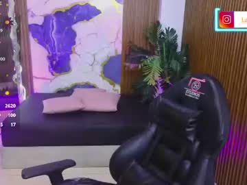lauxury_tay1