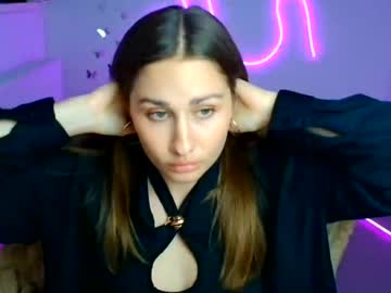 lora_kisses