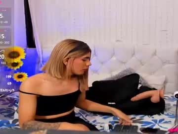 mia_khatalina