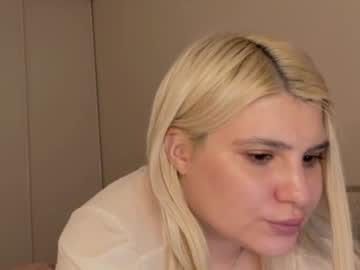 mila_m00n