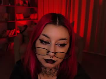 mistress__marcelline