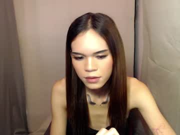 naughtyhot_maxine