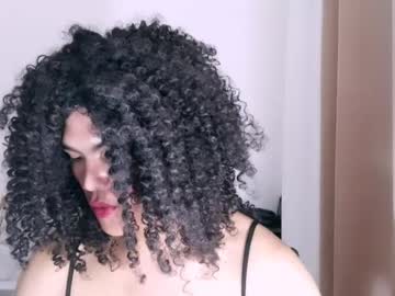 queen_bea69
