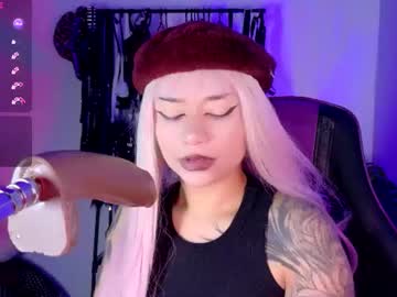scarlet_gold