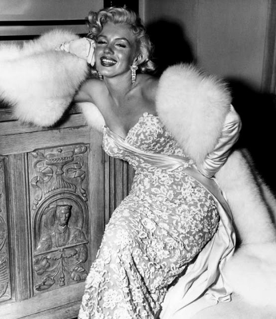 Marilyn Monroe — 16