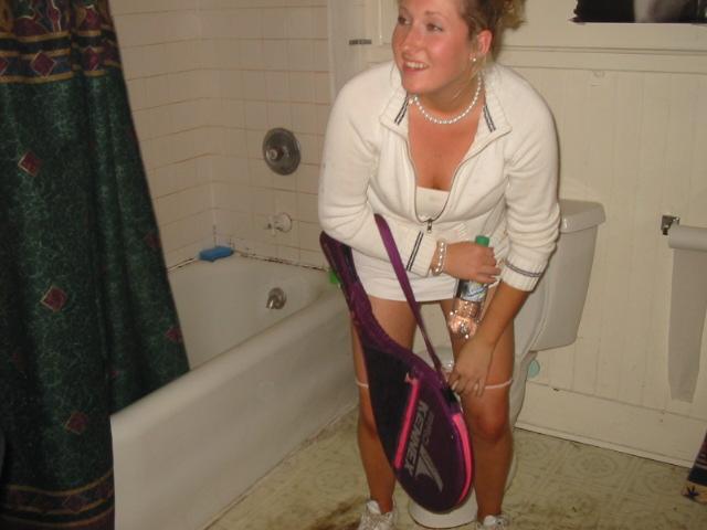 Toilet Sitting mh — 34