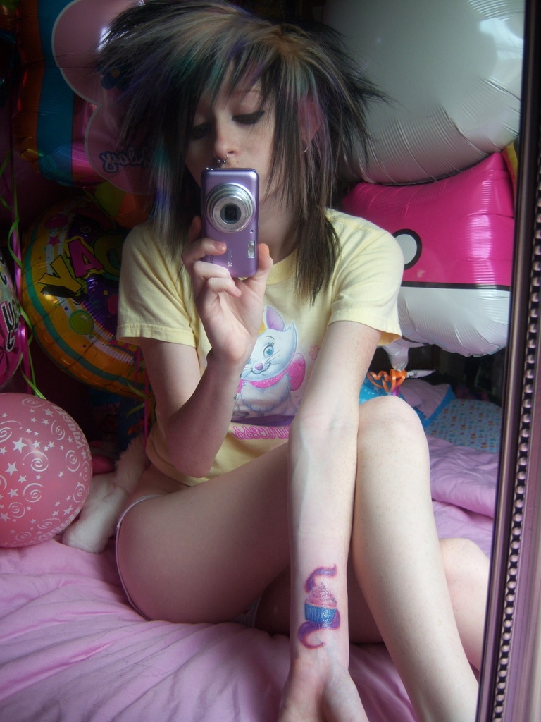 Emo Girls — 41