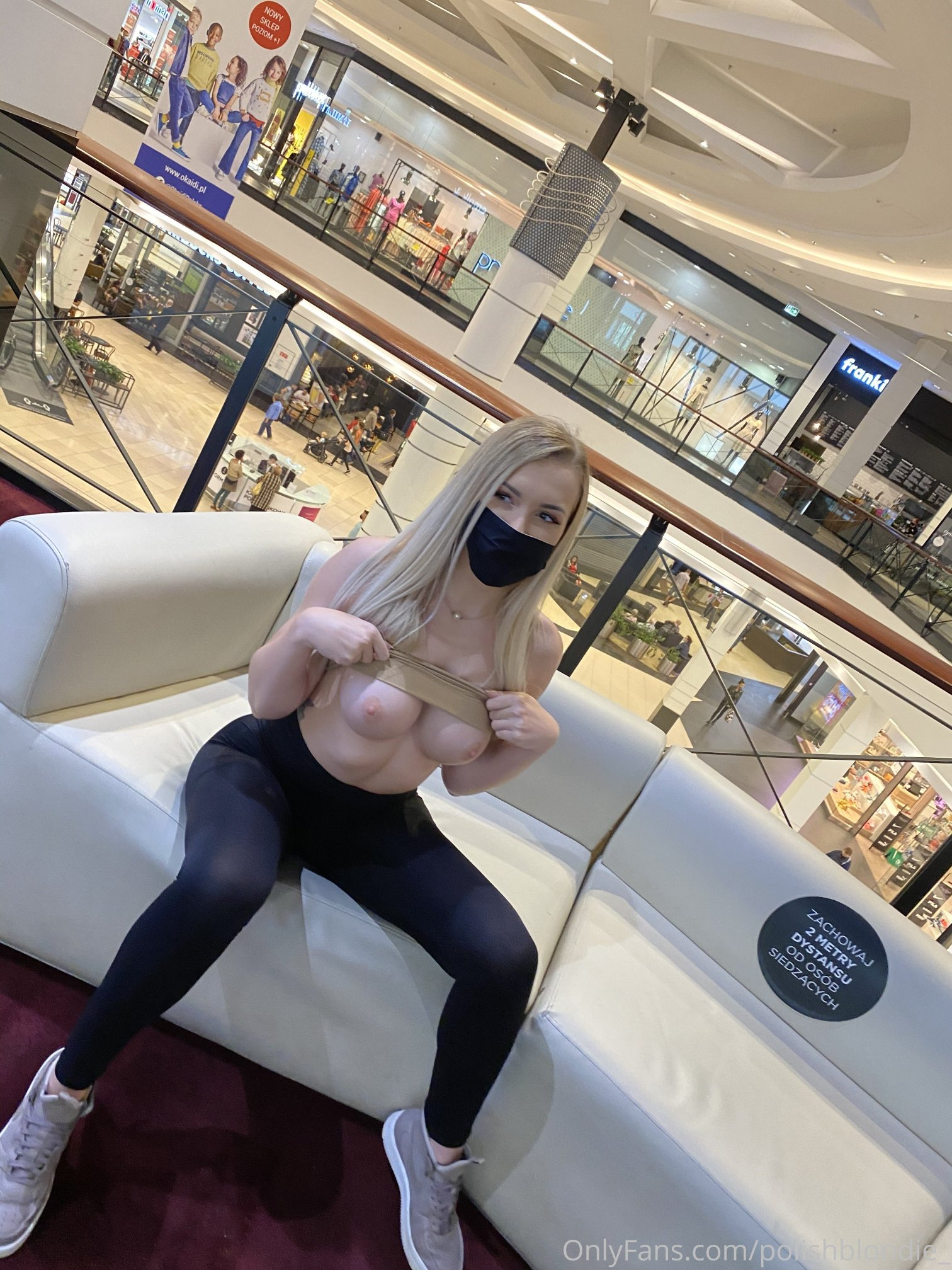 Public slut — 42