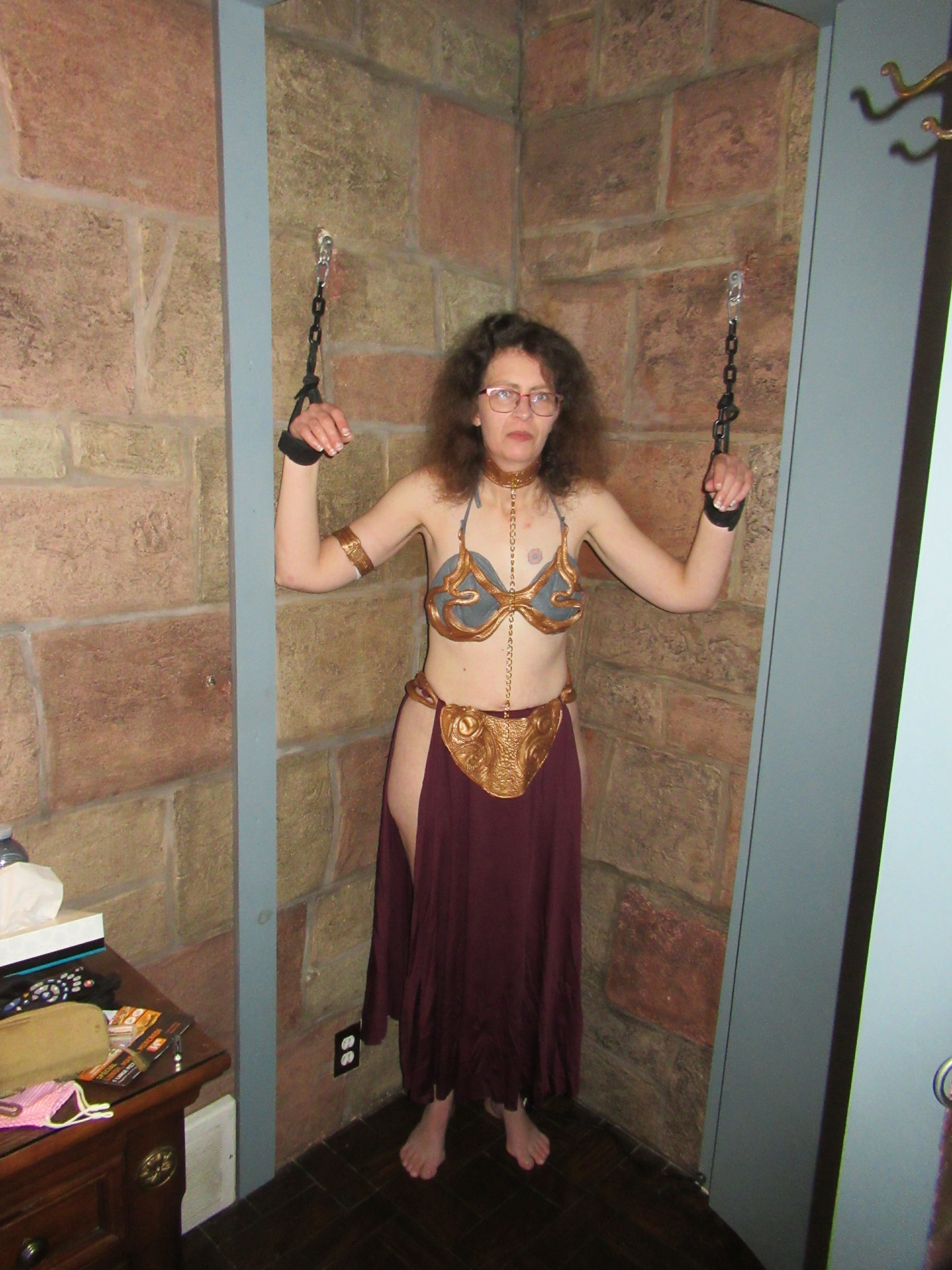 Small tit Taken in HandWife Princess Leia Cosplay — 24