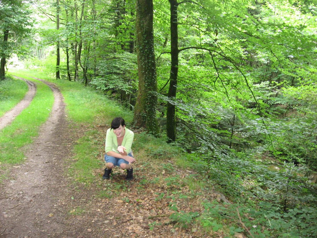 Girls Going to the Toilet Outdoors — 11