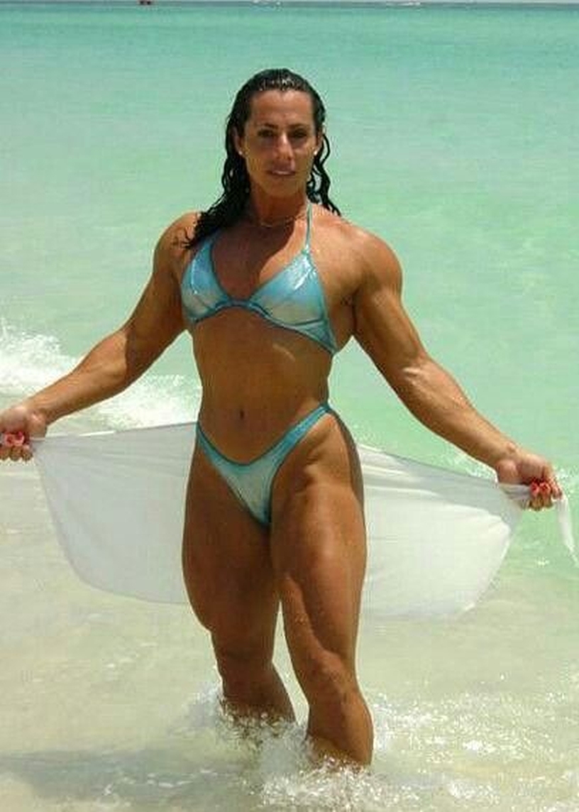 Female Muscle - Annie Rivieccio — 8
