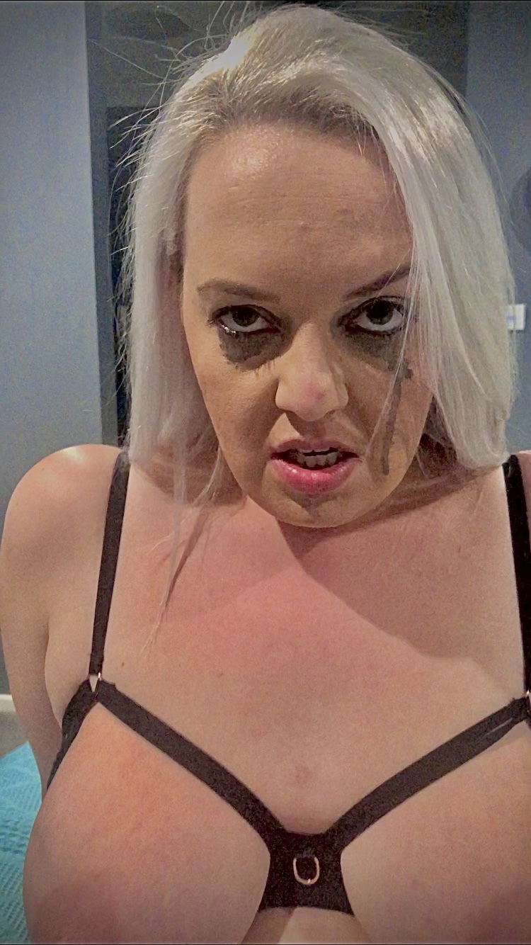 Australian Porn Star Curvy Blonde — 12