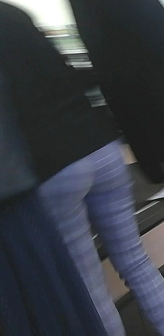 Sexy friends mom vpl cameltoe and upskirt compil — 6