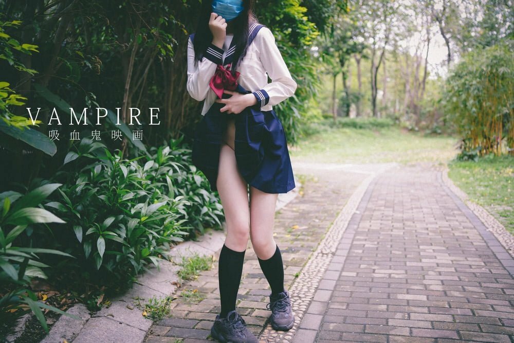 VAMPIRE schoolgirl — 23